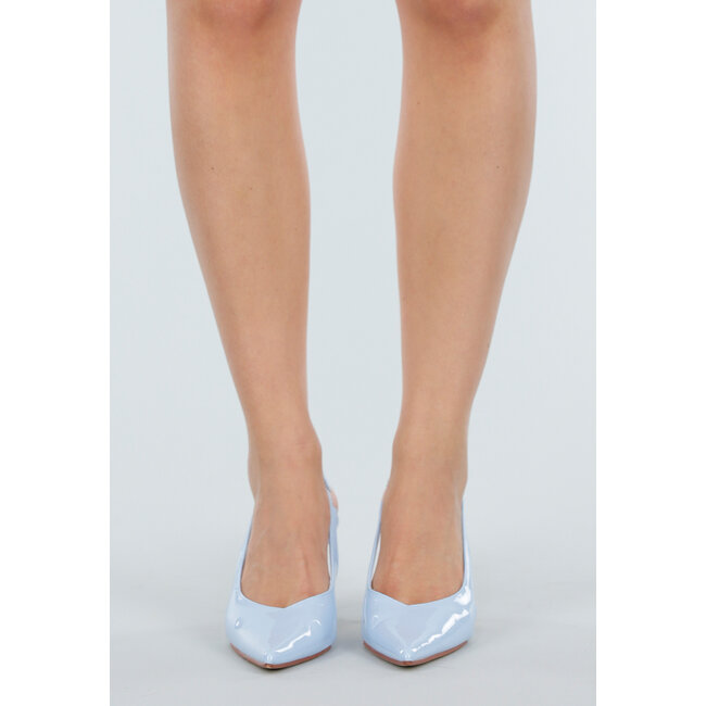 Pastellblaue Slingback-Pumps mit spitzer Nase und hohem Absatz