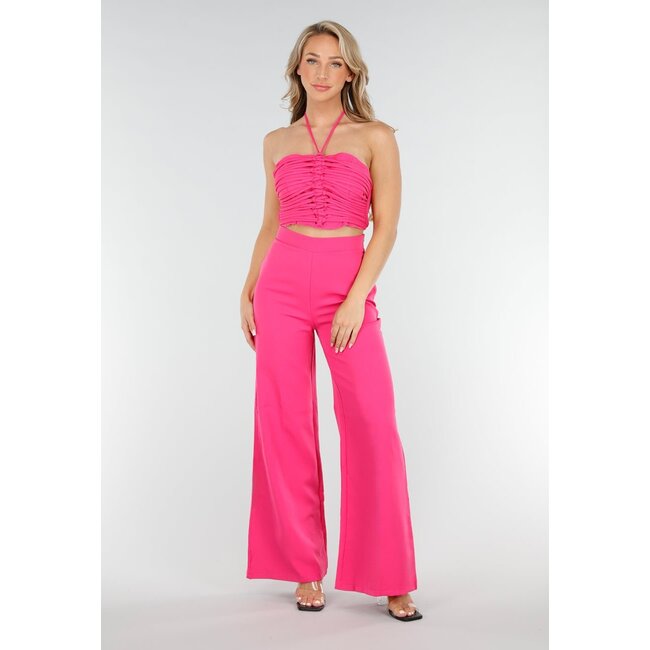 Rosa Set mit plissiertem Träger-Crop-Top und weiter Hose mit hoher Taille
