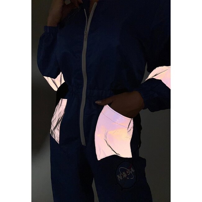 Blaues NASA Astronautenkostüm mit Aufnähern und reflektierenden Streifen