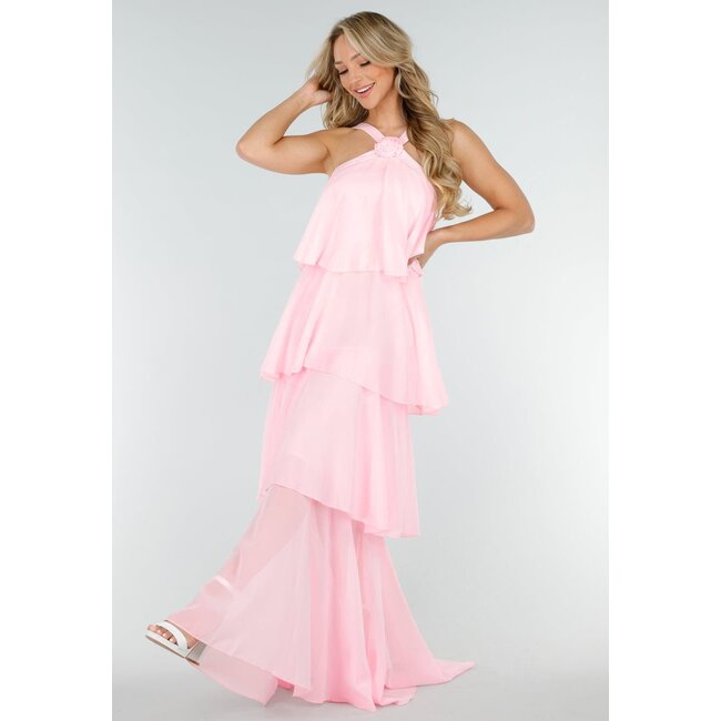 Hellrosa Langes Kleid mit Rüschen und Blumendetail am Ausschnitt