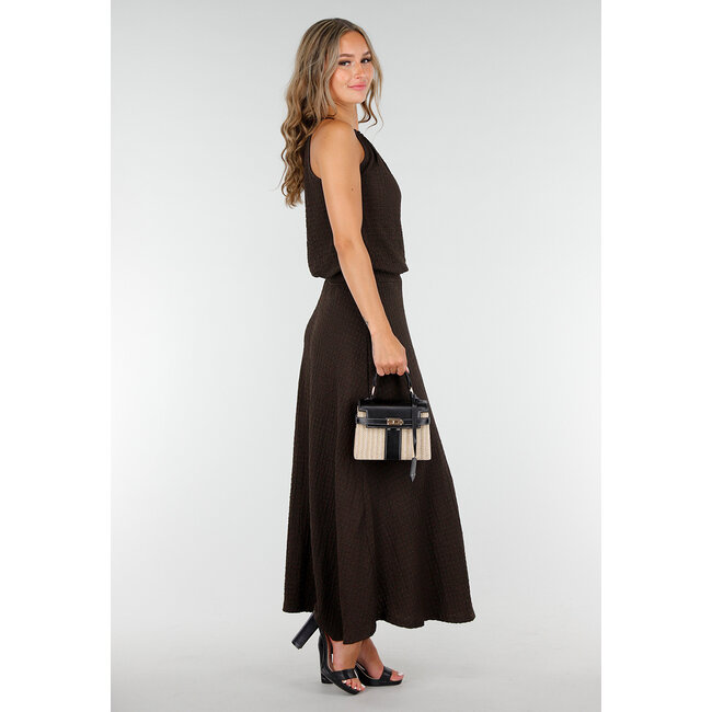 Braunes Set mit hochgeschnittenem Oberteil und Stretch