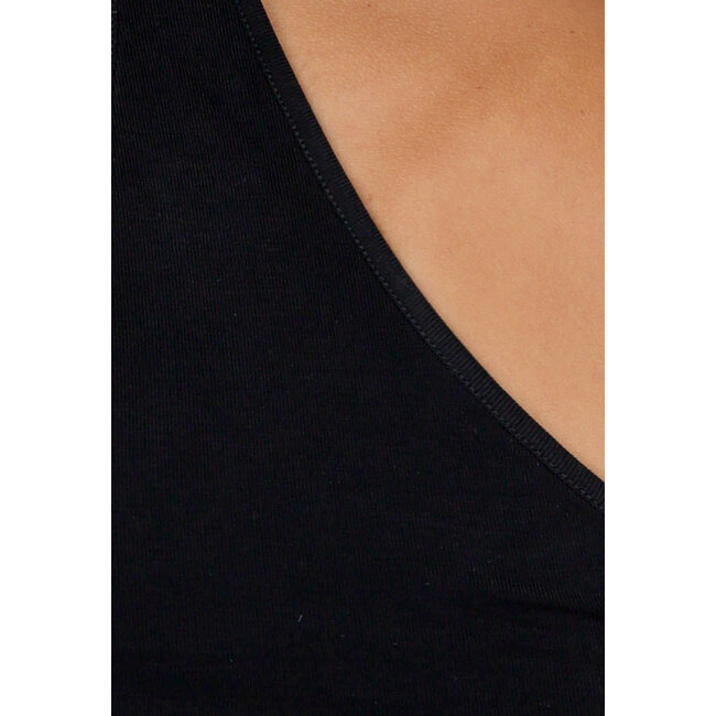 Schwarzer Bodysuit mit festem Halsband