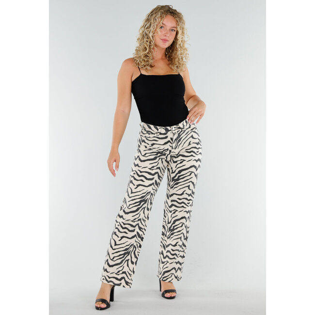 Schwarzes Stretch-Top mit Pads und Spaghetti-Trägern