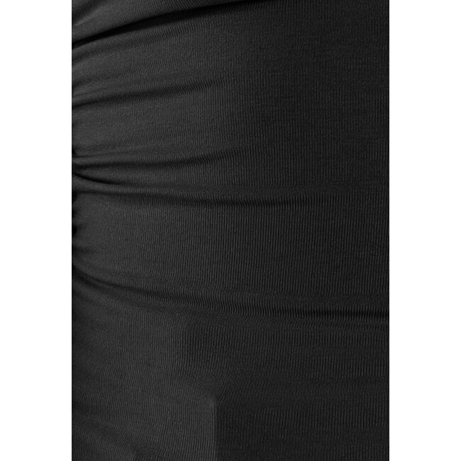 Schwarzes Stretch-Top mit Pads und Spaghetti-Trägern
