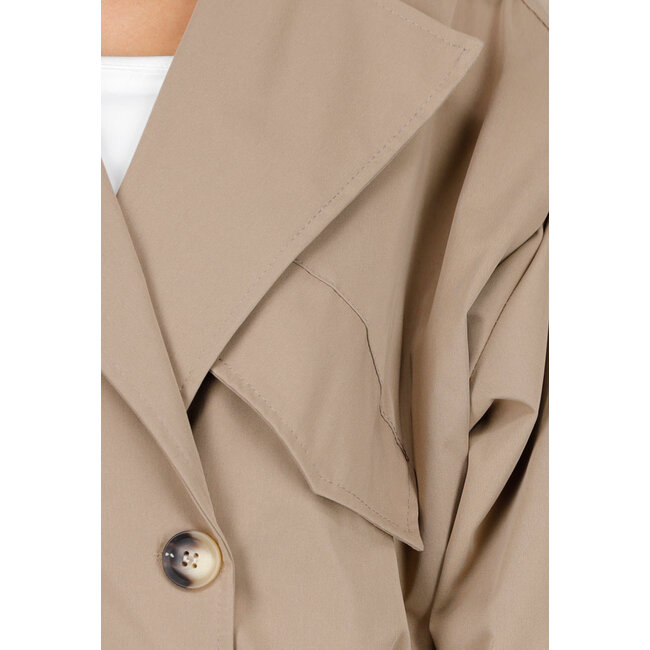 Kurzer Trenchcoat in Camel mit Puffärmeln und Knöpfen