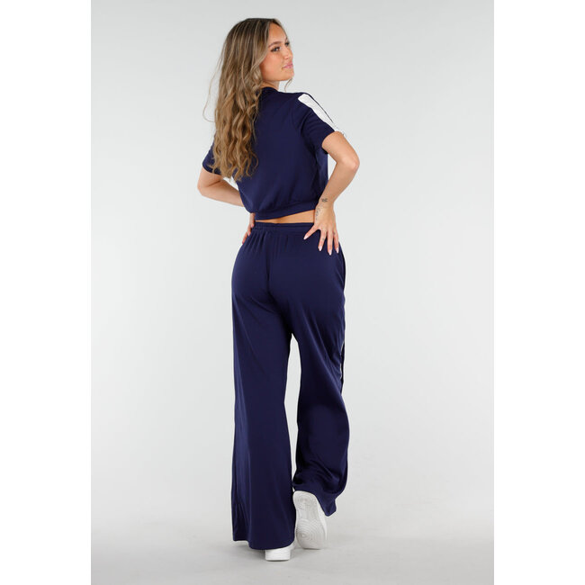 Dunkelblaues zweiteiliges Set mit Weste und weiten Beinen