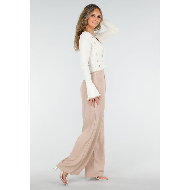 Cremefarbenes Ripp-Top mit Teddybären und quadratischem Ausschnitt