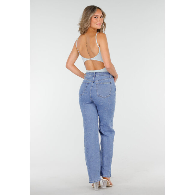 Hellblauer Bodysuit mit Spaghetti-Trägern und Pads