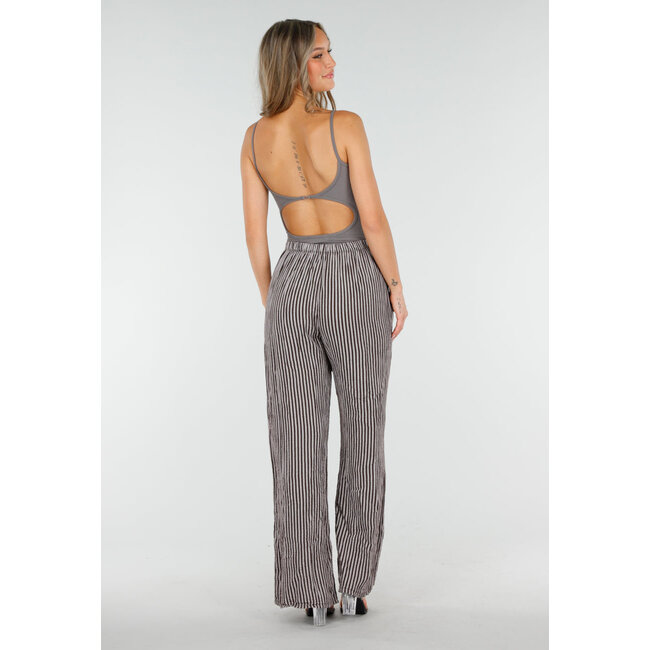 Grauer Bodysuit mit Spaghetti-Trägern und Pads