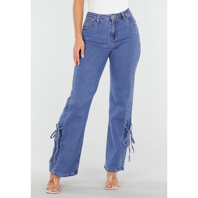Blaue High Waist Jeans mit Schleifendetail an den Beinen