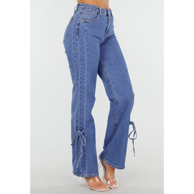 Blaue High Waist Jeans mit Schleifendetail an den Beinen