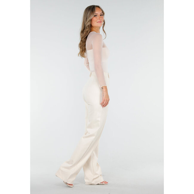 Beigefarbenes Mesh-Top mit langen Ärmeln und Pads