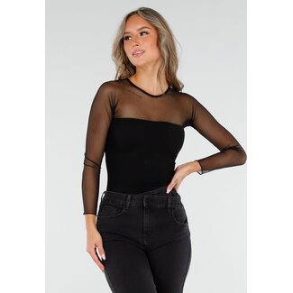 Schwarzes Mesh Top mit Pads