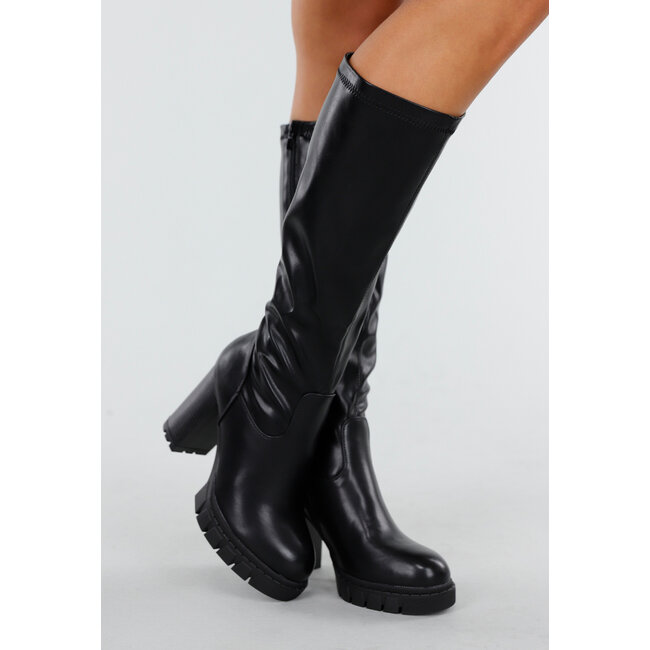 Schwarze kniehohe Stiefel mit Absatz und Reißverschluss