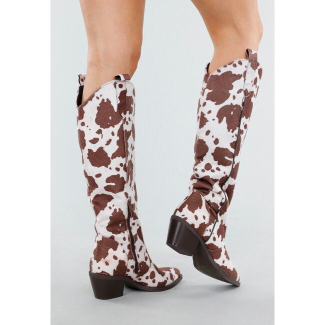 Cowboy-Stiefel in Braun-Weiß mit niedrigem Absatz