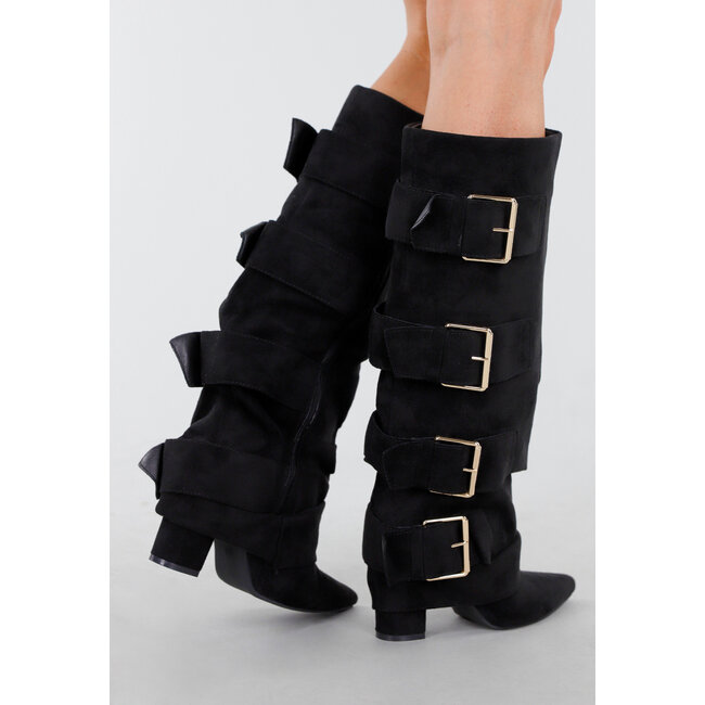 Schwarze Stiefel in Wildlederoptik mit breiten Schnallen