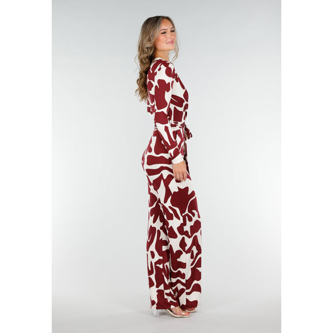 Bordeaux-weißer Stretch-Jumpsuit mit Druck und Schleifengürtel