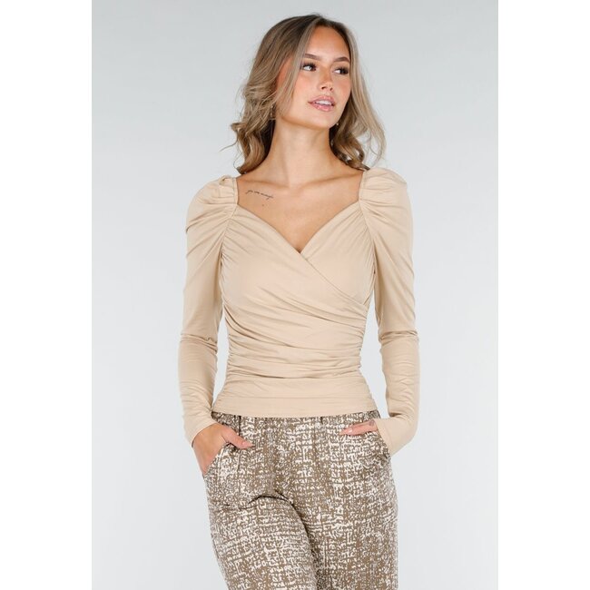 Beige Top mit Overslag