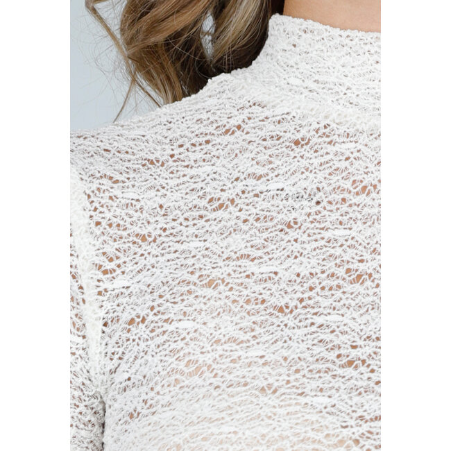 Off-white Crochet Stretch Top mit Col und kurzen Ärmeln