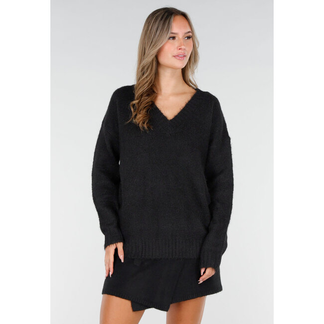 Schwarzer Strickpullover mit V-Ausschnitt und langen Ärmeln
