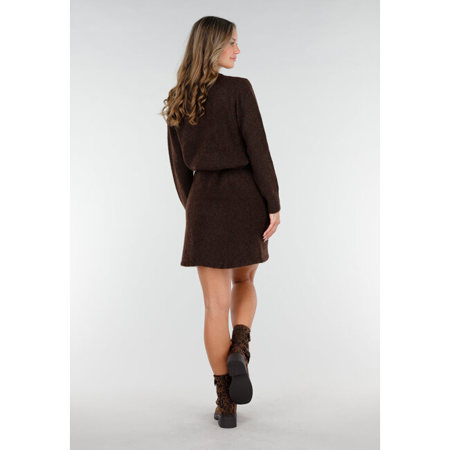 Brauner Strickwickelrock mit Schleifendetail