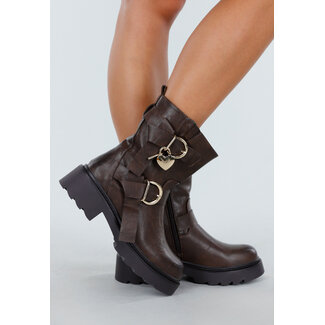 Braune Bikerstiefel mit Schnallen