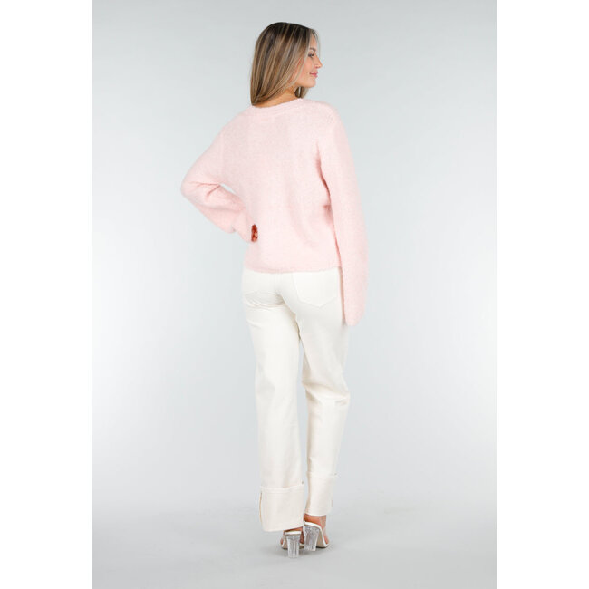 Hellrosa weiche Strickjacke mit herzförmigen Knöpfen und V-Ausschnitt