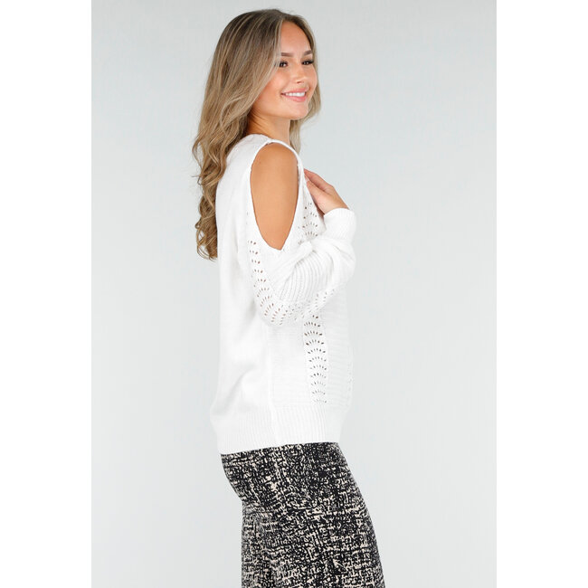 Weißer Strickpullover mit Cut-Out und schulterfreiem Ausschnitt