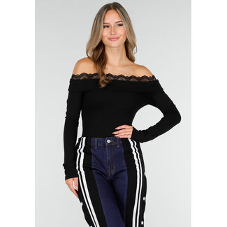 Schwarzes Off-Shoulder-Top mit Spitze