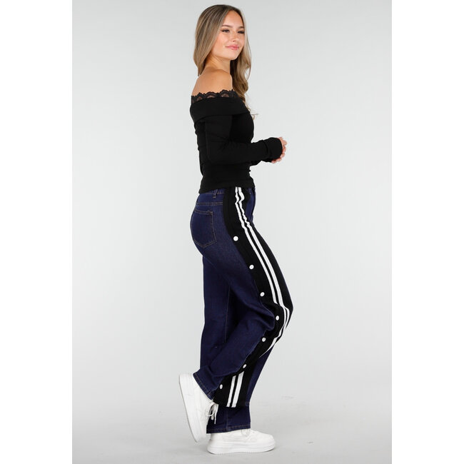 Schwarzes Off-Shoulder-Oberteil mit Spitze und langen Ärmeln