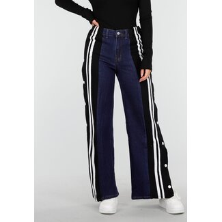 Wide Leg Stretch Jeans mit Seitenstreifen