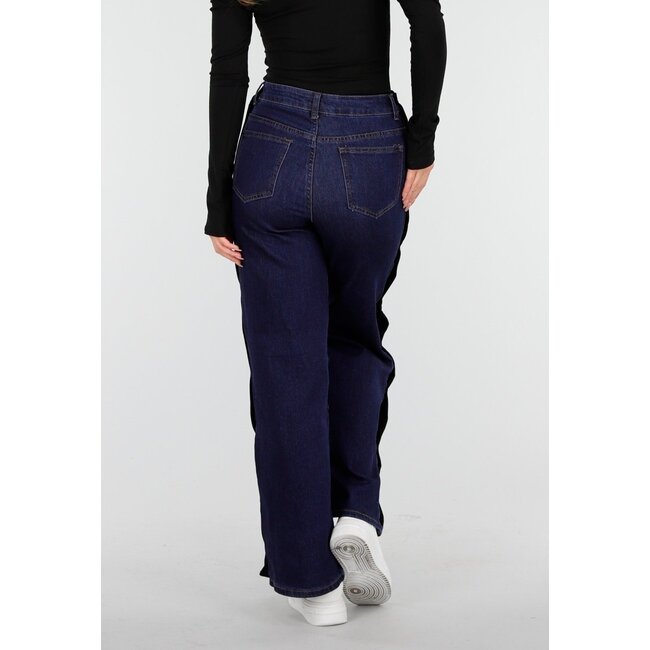 Denim-Hose mit weitem Bein, schwarzen Seiten und Streifen