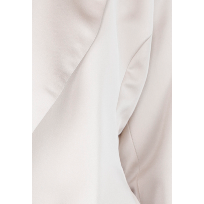 Champagnerfarbener Satin-Look-Wickelblazer mit Schleife