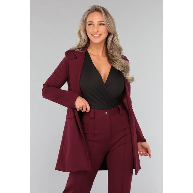 Mittellanger burgunderfarbener Blazer mit Stretch