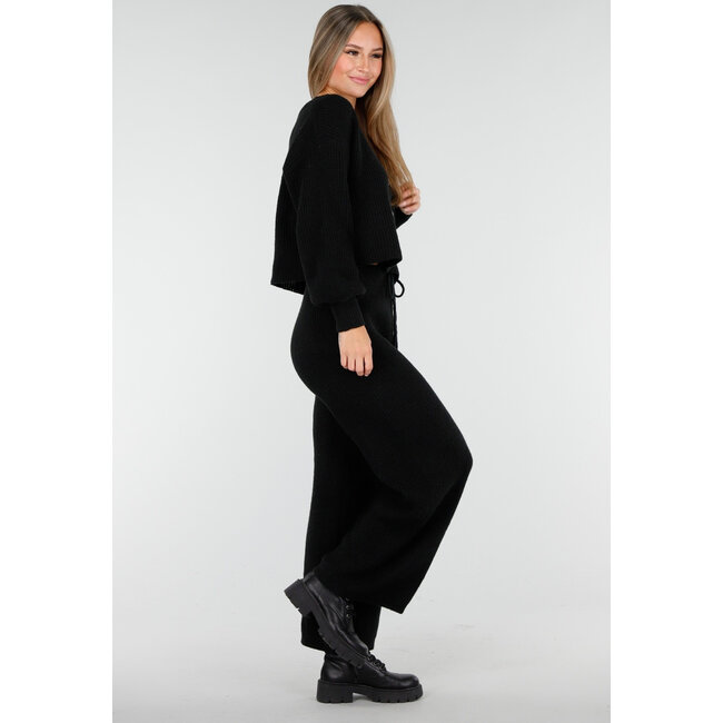 Zweiteiliger Strickanzug in Schwarz