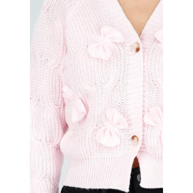 Rosa Strickjacke mit Schleifendetails und Knöpfen