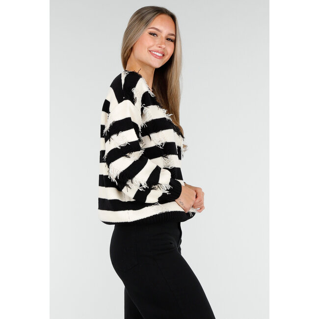 Gestreifter Pullover mit V-Ausschnitt und Fransen-Details