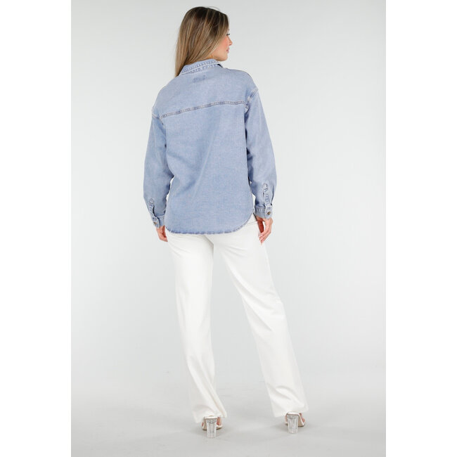Denimbluse mit langen Ärmeln und Knöpfen