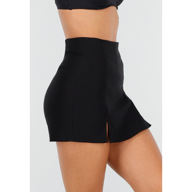 Schwarzer Skort mit Stretch und Schlitzen