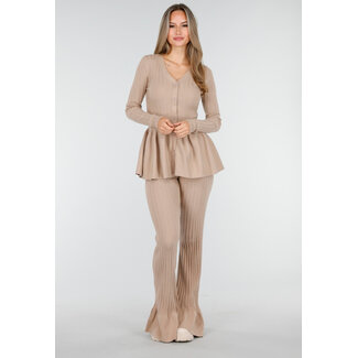 Beiges Stretch-Zweiteiler-Set