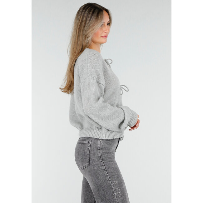 Langärmelige Strickjacke mit Schleifen in Grau