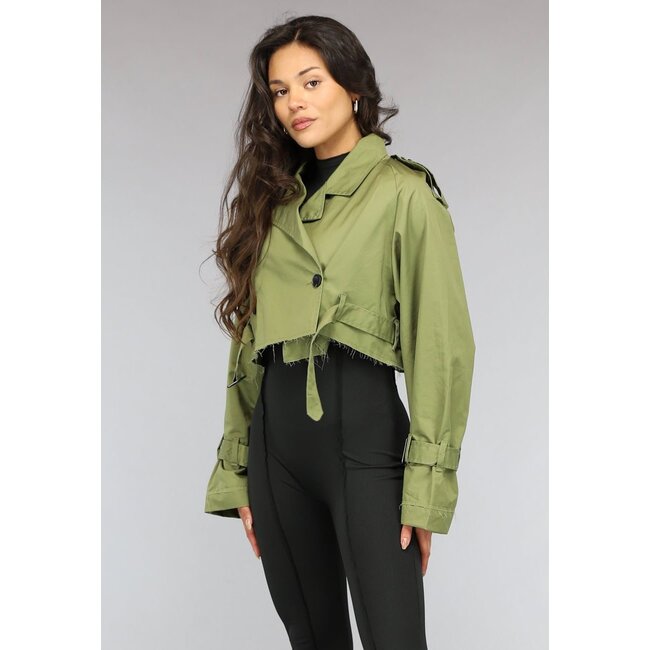Grüner Cropped Trenchcoat mit Schnallendetails
