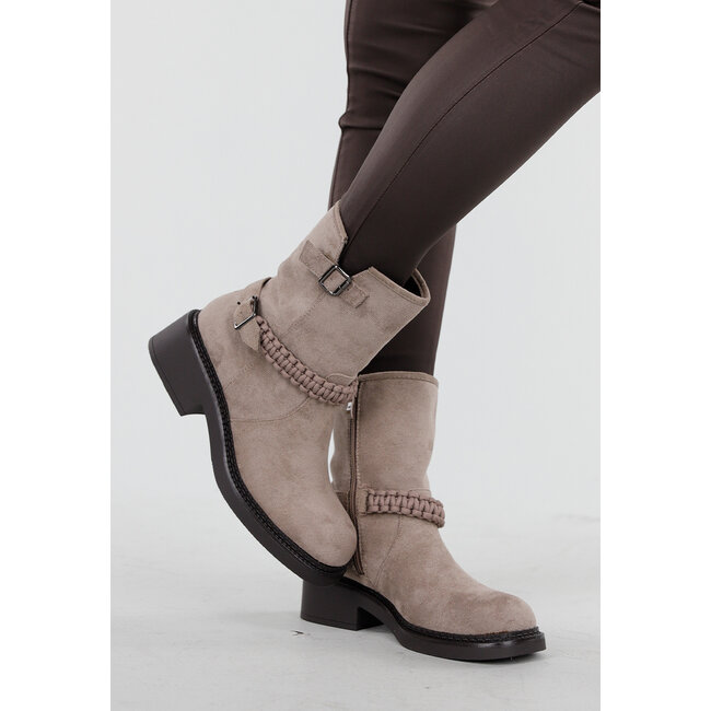 Ankle Boots in Taupe Wildleder mit geflochtenem Band