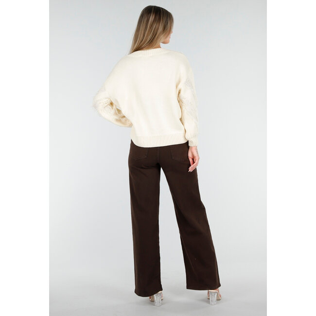 Cremefarbener Pullover mit V-Ausschnitt und Fransen-Details