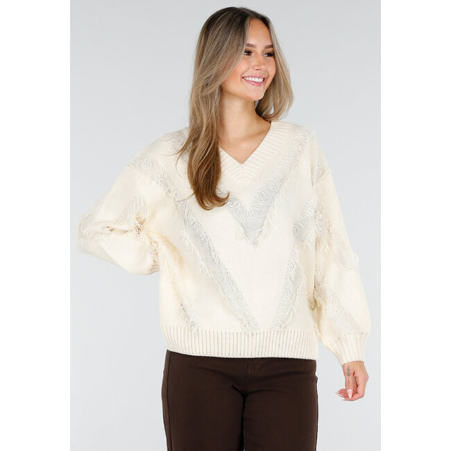 Cremefarbener Pullover mit V-Ausschnitt und Fransen-Details