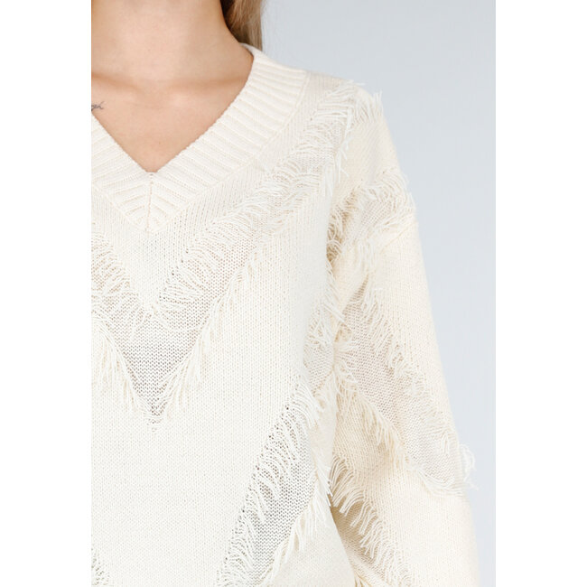 Cremefarbener Pullover mit V-Ausschnitt und Fransen-Details