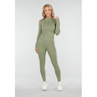 Grüner Sportset mit Sportjacke