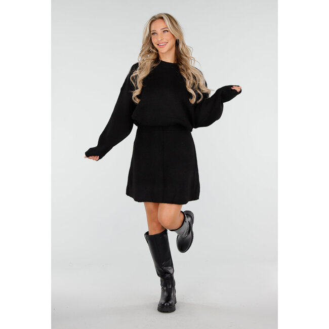Schwarzes 2-teiliges Strick-Set mit Pullover und Rock