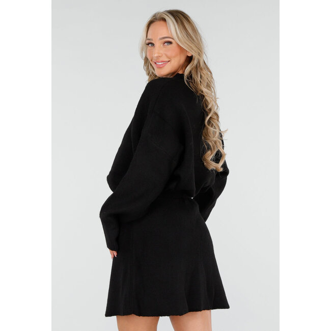 Schwarzes 2-teiliges Strick-Set mit Pullover und Rock