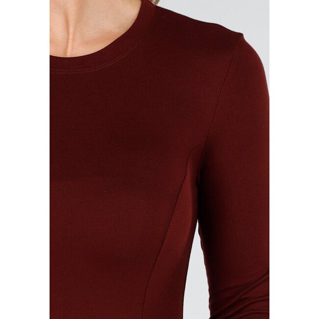 Bordeauxrotes Stretchkleid mit langen Ärmeln